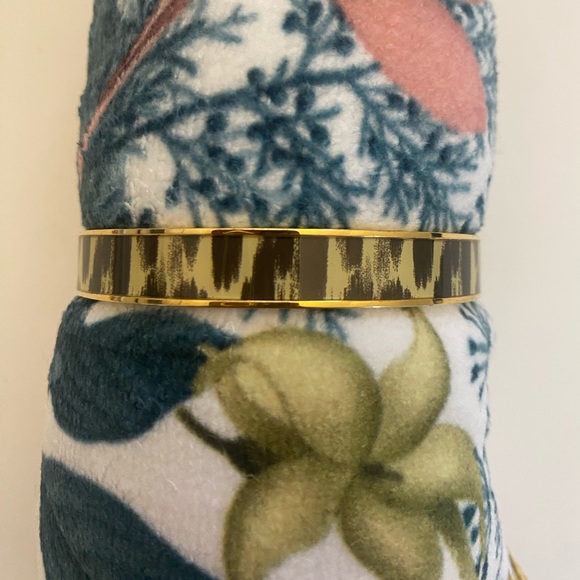 Kate Spade Leopard Print Enamel Bangle - Picture 1 of 4